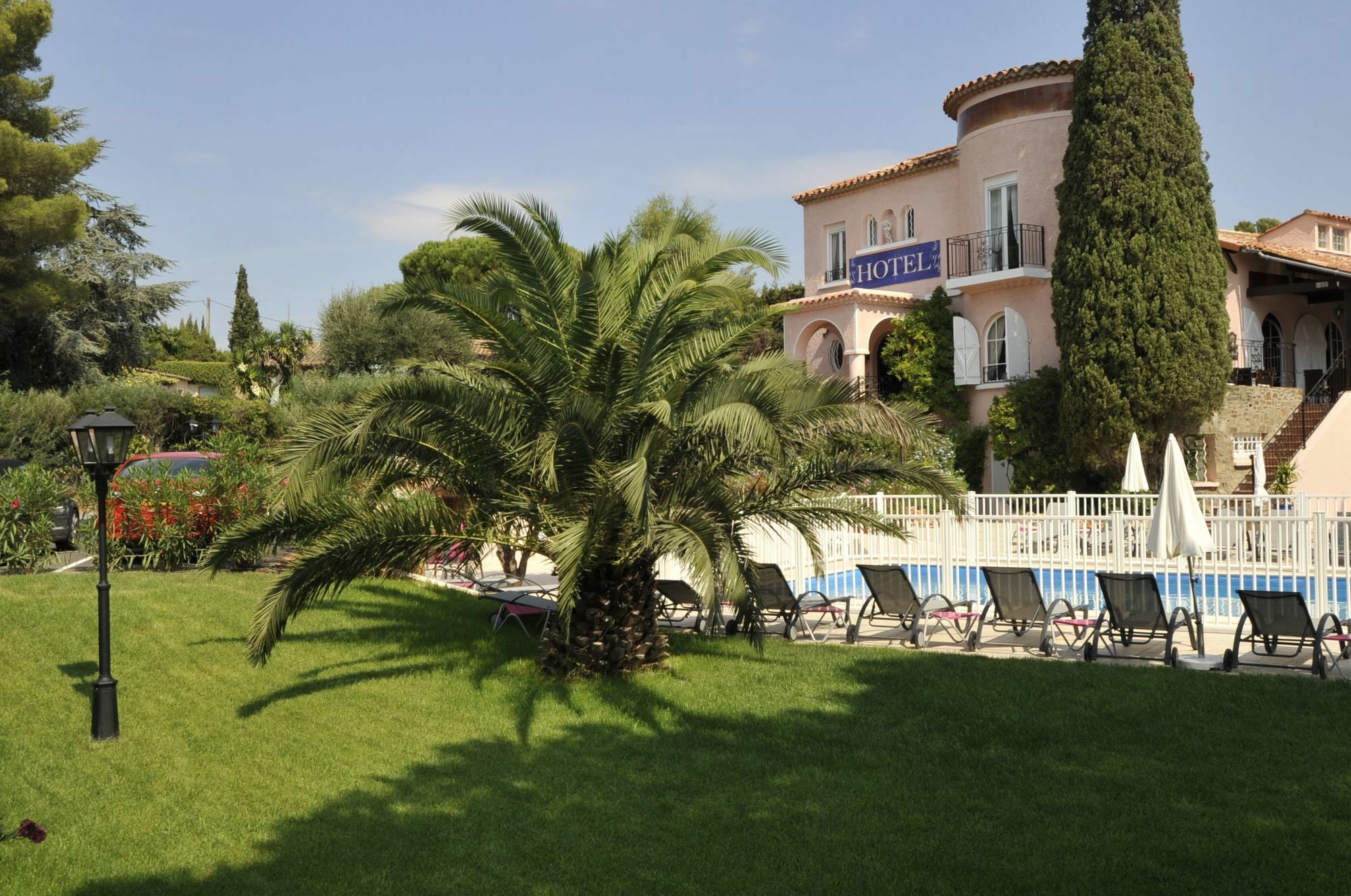Hotel Des Anges 3*