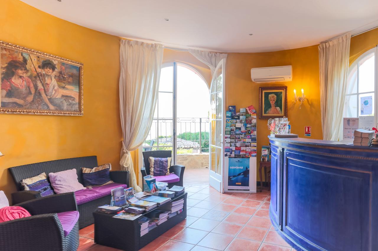 Des Anges Hotel Grimaud